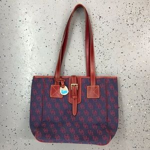 Dooney and Bourke Medium Tote Bag